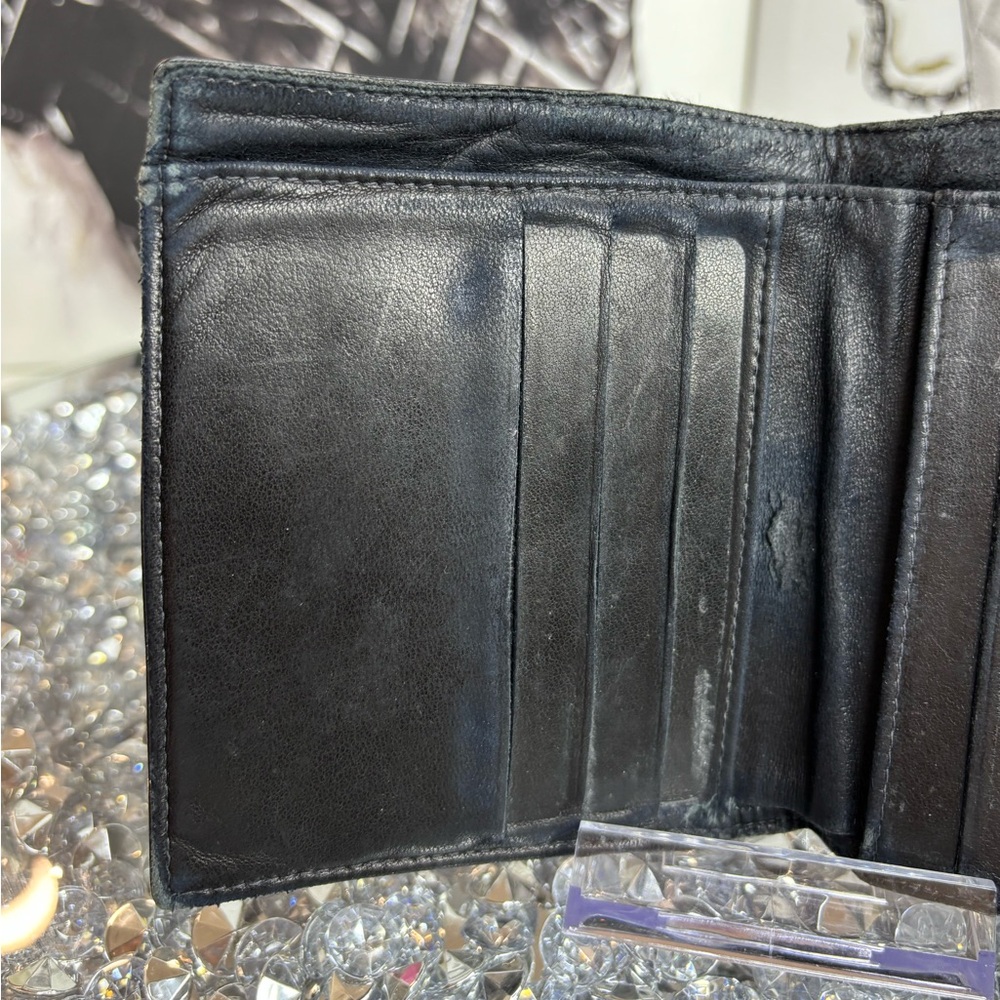 Chanel IMPERFECT CC compact bifold wallet in black caviar leather GUC - Picture 8 of 12